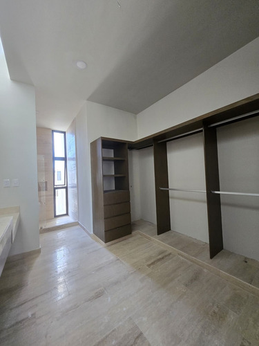 Casa En Venta Ubicada En Moravia Temozón Norte, Entrega Inmediata