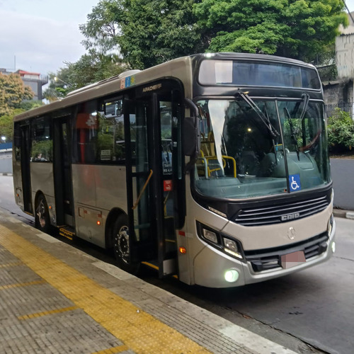 Midi Urbano Caio Apache Vip Mercedes-benz Of 1519 2017 +ar