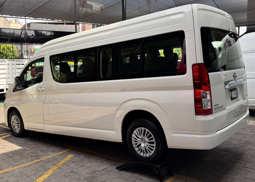 Toyota Hiace Gl 12 Pasajeros 2021 #3034