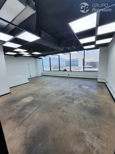 Oficina En Arriendo En Metro Plaza Egaña 60m2