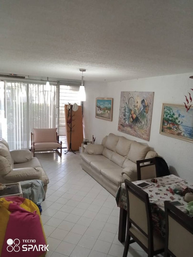 En Venta Casa O Town House Higuerote, Conj. Resid. Palma Real, Parcela B-2, Urb. Zona Del Este Y Caño Aguasal