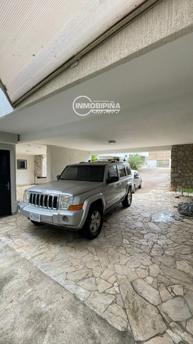 Inmobipiña Vende Townhouse En Urb Villa Antillana, Conj Resd. Bonaire, Puerto Ordaz, Estado Bolivar - Gl
