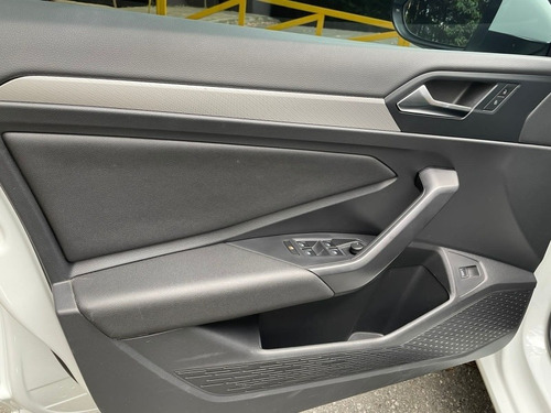Imagen 12 de 15 de Volkswagen Jetta 2020 1.4 Tsi Comfortline