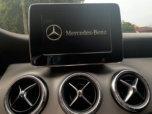 Mercedes Benz Cla200