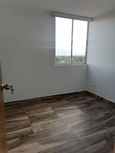 Apartamento, Pisina Camcha De Fusbool Y Basquesbol
