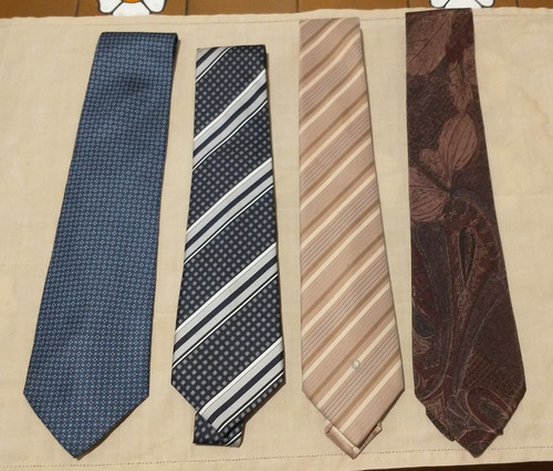 Imagen 1 de 2 de Corb 06: Lote 4 Corbatas Dior Italy Seda Variadas