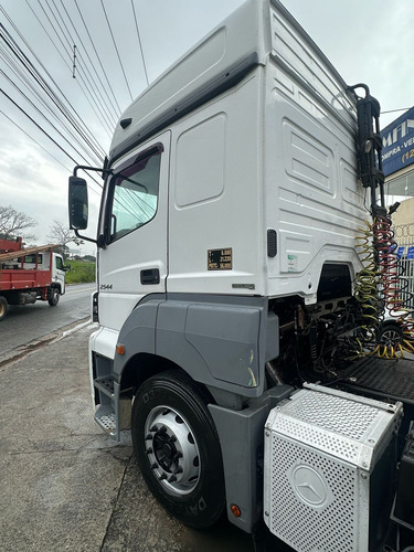 Mercedes Benz 2544 6x2 2013 Teto Alto / 2 Dono - Revisado