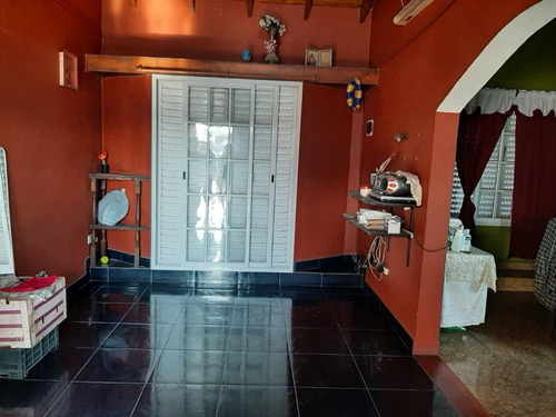 Imagen 5 de 7 de Excelente Oportunidad En Zona Centrica, 3 Locales Con Vivienda