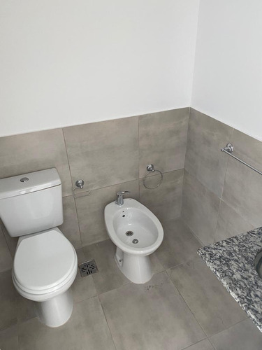 Departamento Monoambiente A Estrenar. Montevideo Al 400