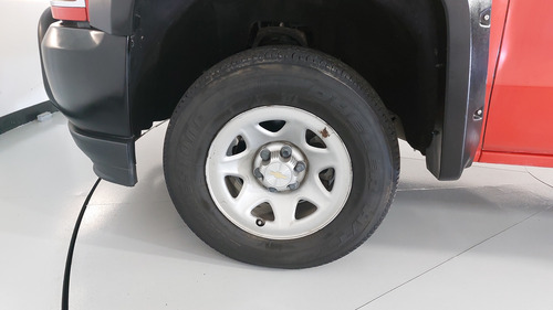 Chevrolet Silverado 1500 4.3 1500 CAB REG F V6 AT