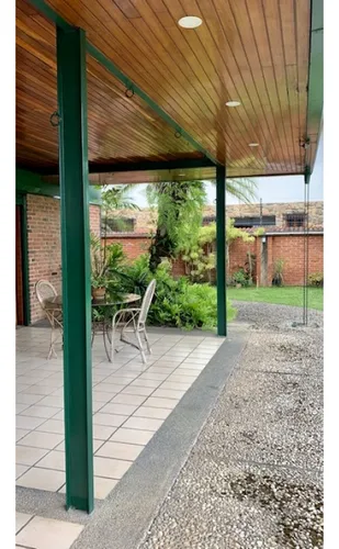 Casa Lomas De La Lagunita