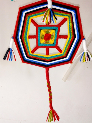 Imagen 1 de 1 de Ojo De Dios Huichol