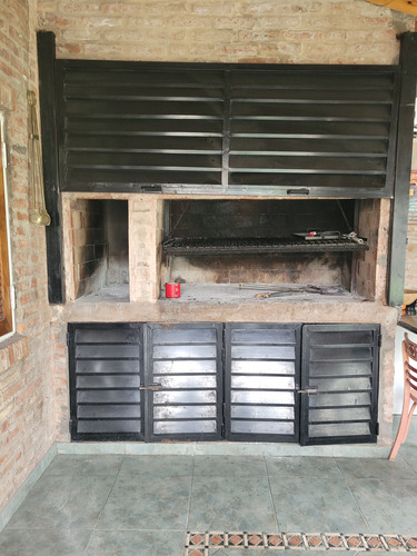 Frente De Parrilla Impecable Unico Diseño (Usado)