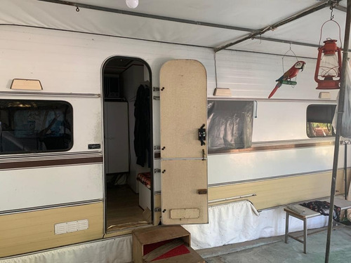 Imagem 7 de 11 de Trailer Karmann Ghia 80/80