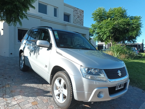 Imagen 2 de 24 de Camioneta Suzuki Grand Vitara Jiii, 4x4, 2010, Motor 2.4