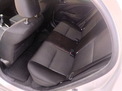 Toyota Etios 1.5 X PLUS 16V FLEX 4P MANUAL
