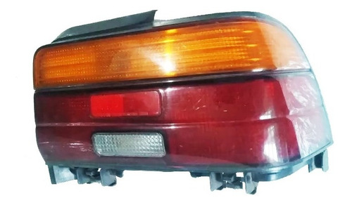 Stop Trasero Derecho Toyota Corolla Baby Camry Año 93-98