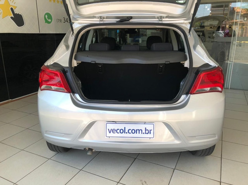 Imagem 12 de 13 de Chevrolet Onix Hatch 1.0 4p Flex Joy