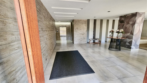 Departamento En Venta De 2 Dorm. En Ñuñoa