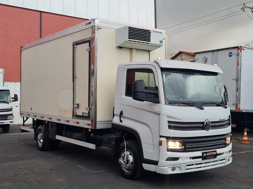 Vw 11180 11.180 11-180 Prime Bau Refrigerado Com Gancheiro