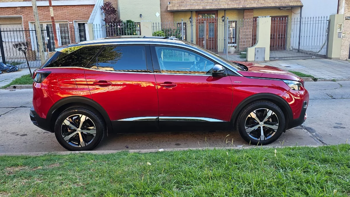 Peugeot 3008 1.6 Gt-line Thp Tiptronic