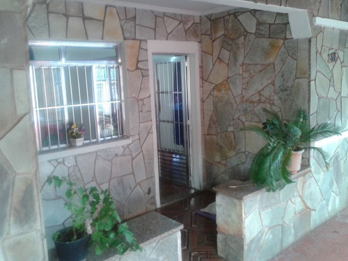 Imagem 1 de 10 de Casa À Venda - Jd. Bela Vista, Bauru-sp - 1714