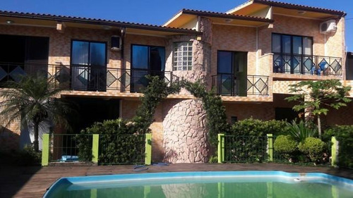 Casa Com 3 Dormitórios À Venda, 415 M² Por R$ 835.000,00 - Tapera - Florianópolis/sc - Ca3359