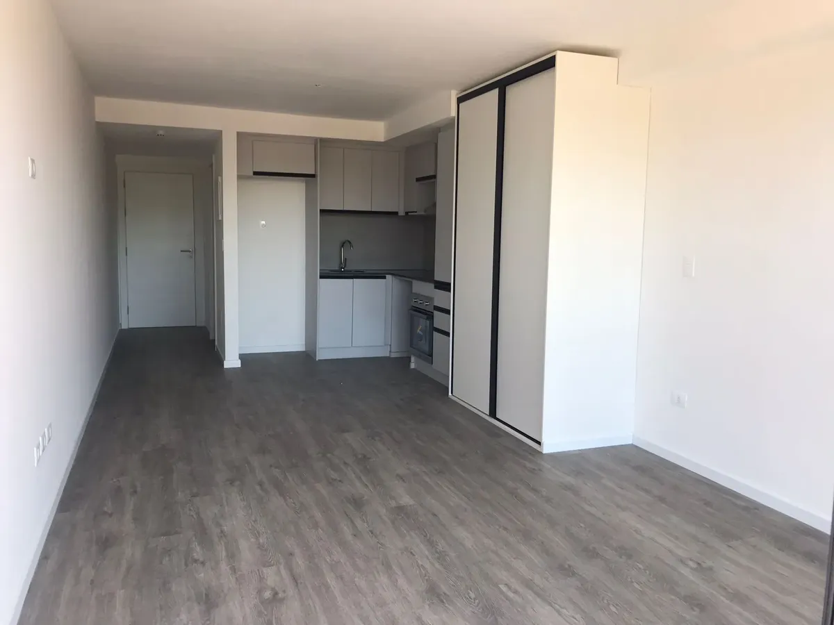 Monoambiente Alquiler Anual Torre Italia · Foto 2