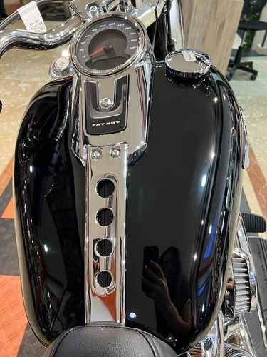 Imagen 8 de 8 de Harley Davidson Fat Boy 114