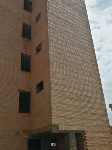 Imagen 6 de 7 de Edificio En Tucacas En Construcción