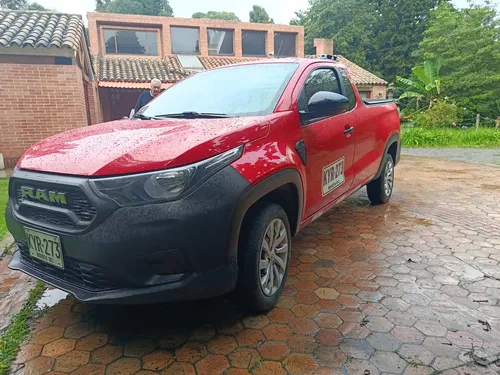 RAM 700 1.4 Slt