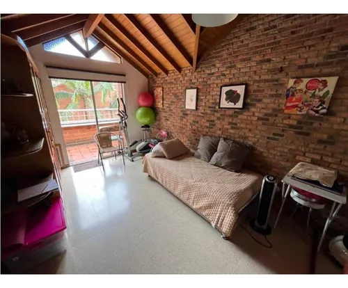 Se Vende Casa En Loma De Los Bernal Parte Baja