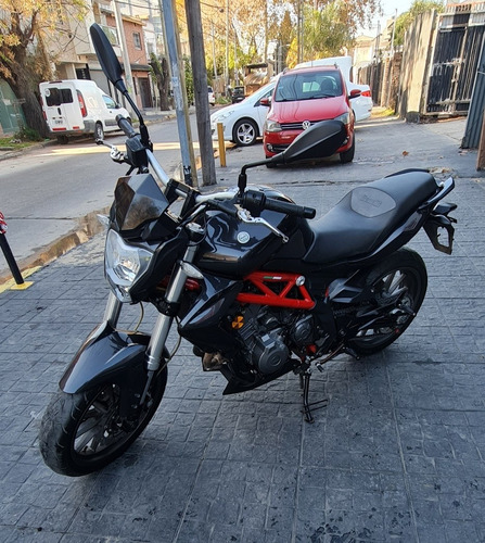 Imagen 14 de 15 de Benelli Tnt300 Con Accesorios Originales