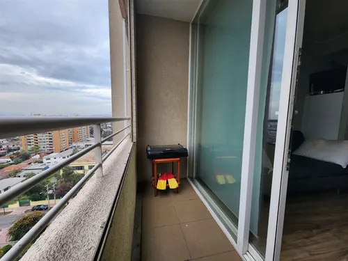 Departamento En Arriendo De 2 Dorm. En San Miguel