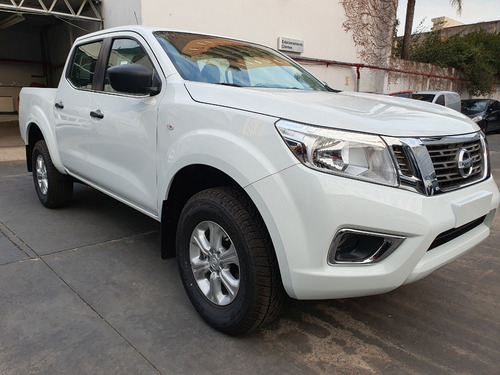 Nissan Frontier Xe 4x2 Mt*