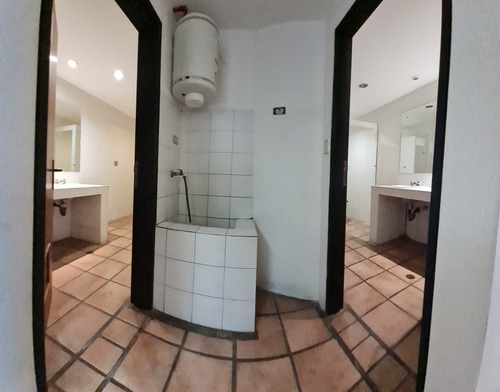 Imagen 27 de 27 de Vendo Edificio Comercial 900m2 Prados Del Este 0242