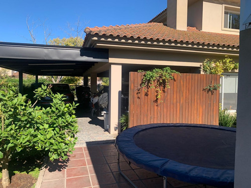 Casa En Venta En Barrio Buenos Aires Golf