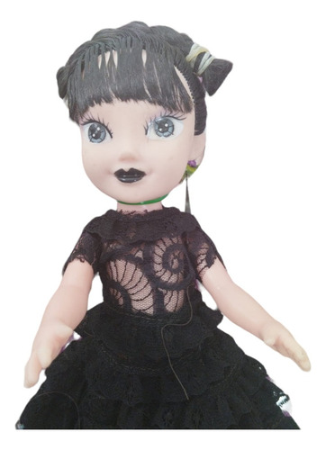 Muñeca Merlina Locos Addams Con Mano Incluida 30cm