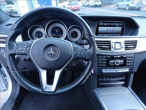 Imagem 4 de 11 de Mercedes-benz E 250 2.0 Avantgarde 16v Turbo Gasolina 4p Aut