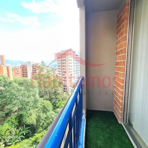 Apartamento En Venta En Medellín - El Poblado Cod 68648