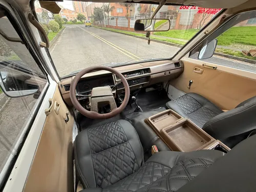 Nissan Vanette 2.4l
