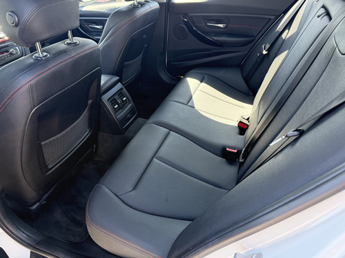 BMW Serie 3 2.0 328i Sedán Sport 245cv