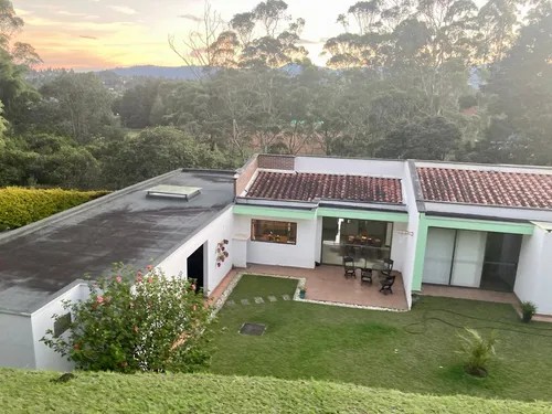 Casa Finca En Guarne Vereda La Clarita