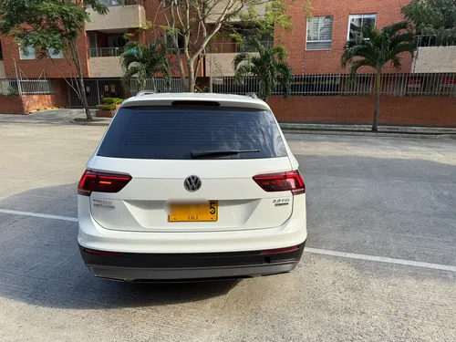 Volkswagen Tiguan Allspace Comfortline 2.0 Tsi 4motion Blindaje 2 plus