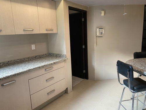 Imagen 16 de 19 de Amplio Y Acogedor Departamento En Venta Bosques De Las Lomas