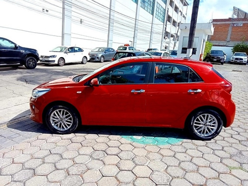 Imagen 7 de 14 de Kia Rio 2019 1.6 Ex Hatchback Mt