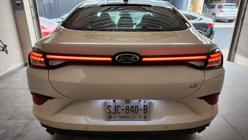 JAC J7 1.5T Quantum Cvt