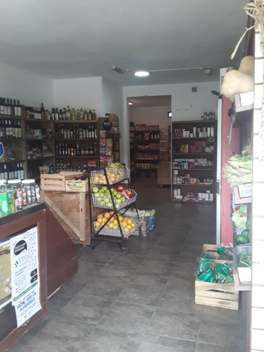 Imagen 7 de 9 de Vendo Dietetica, Vinoteca Y Verduleria, Fondo De Comercio Sobre Tissera, Talar De Mendiolaza