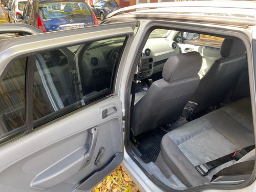 Volkswagen Gol Country .