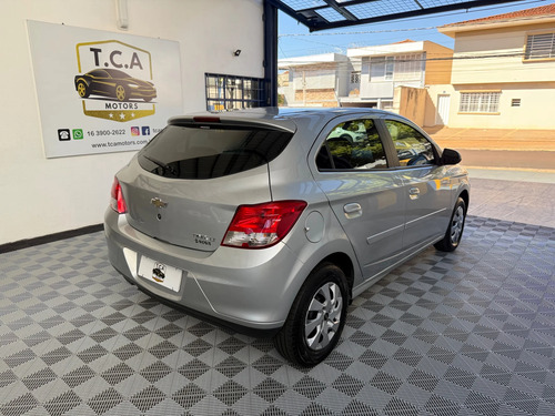 Chevrolet Onix 1.0 MPFI LT 8V FLEX 4P MANUAL